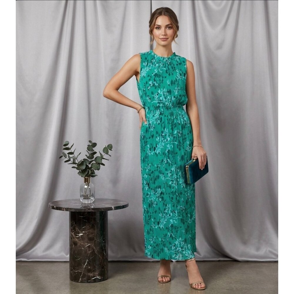 Taylor Green Floral Sleeveless Pleated Maxi Dress  Size 14With Elastic Waist